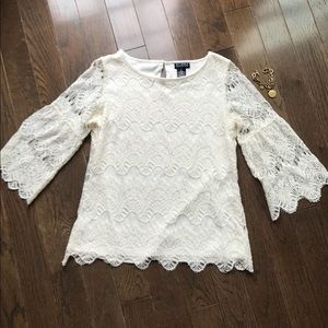 SALE! Gorgeous lace blouse by SOJO, sz S. Elegant!